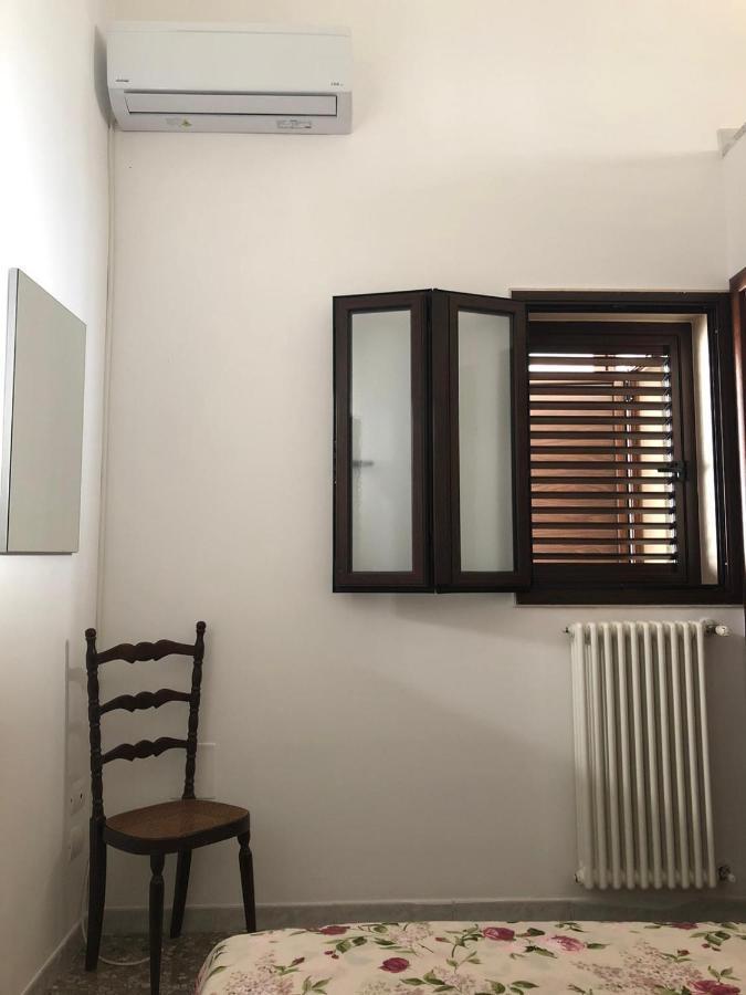 Villa Casa La Noria à Mola di Bari Extérieur photo